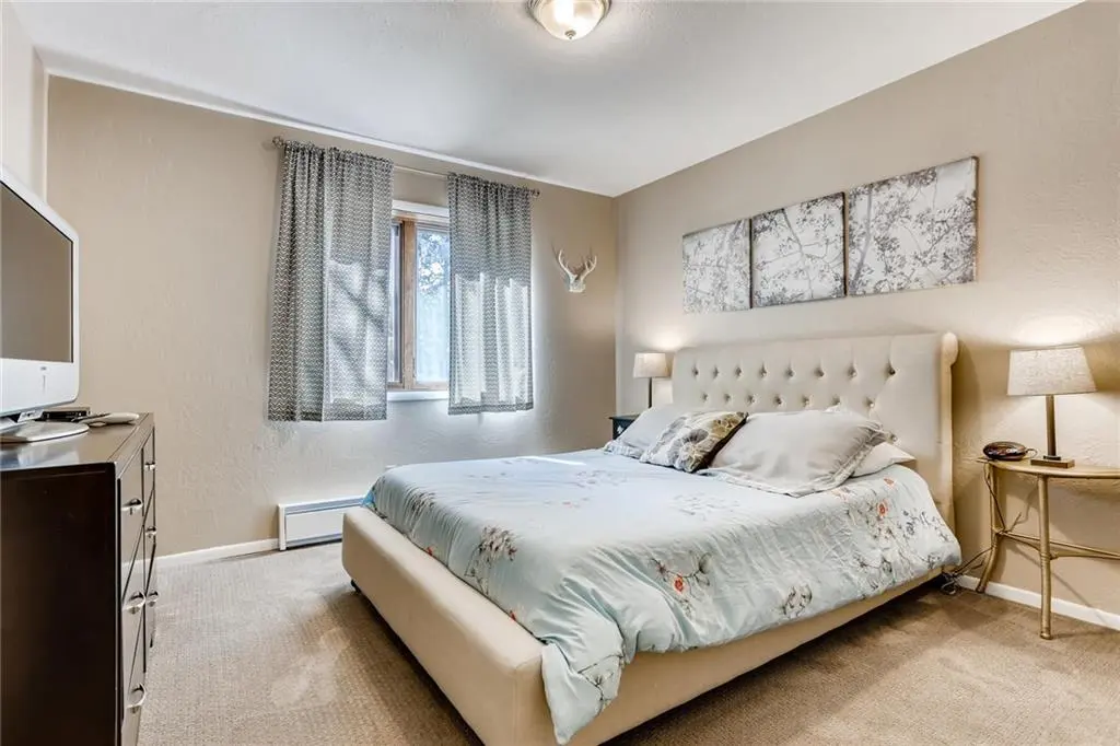Breckenridge Condo Master Bedroom