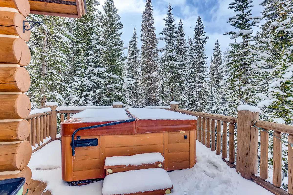 hot tub breckenridge real estate market